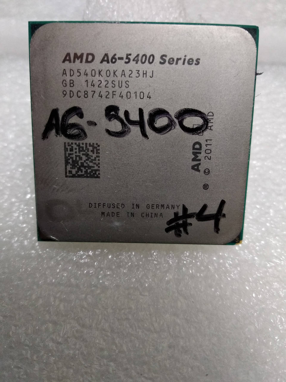 Процессор AMD A6-5400K | 3.6-3.8GHz | 65W | FM2 встроенное видео ядро (AMD Radeon HD7540D) | №4
Процессор AMD A6-5400K | 3.6-3.8GHz | 65W | FM2 встроенное видео ядро (AMD Radeon HD7540D) | №4