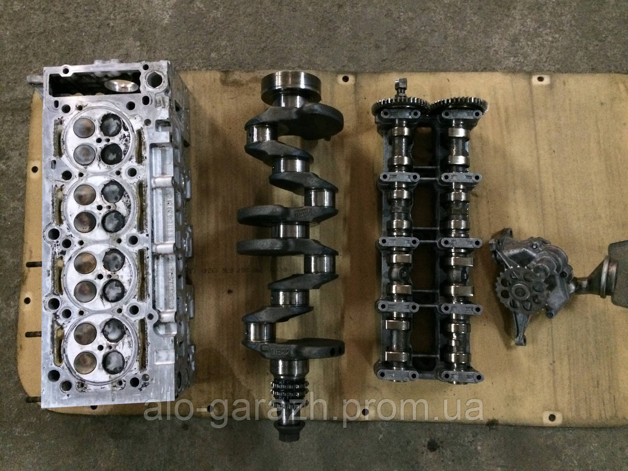 Головка блока цилиндров om 611 R6110160301, R6110160901 Mercedes-Benz Sprinter,w210,w211, W202,
Головка блока цилиндров om 611 R6110160301, R6110160901 Mercedes-Benz Sprinter,w210,w211, W202,