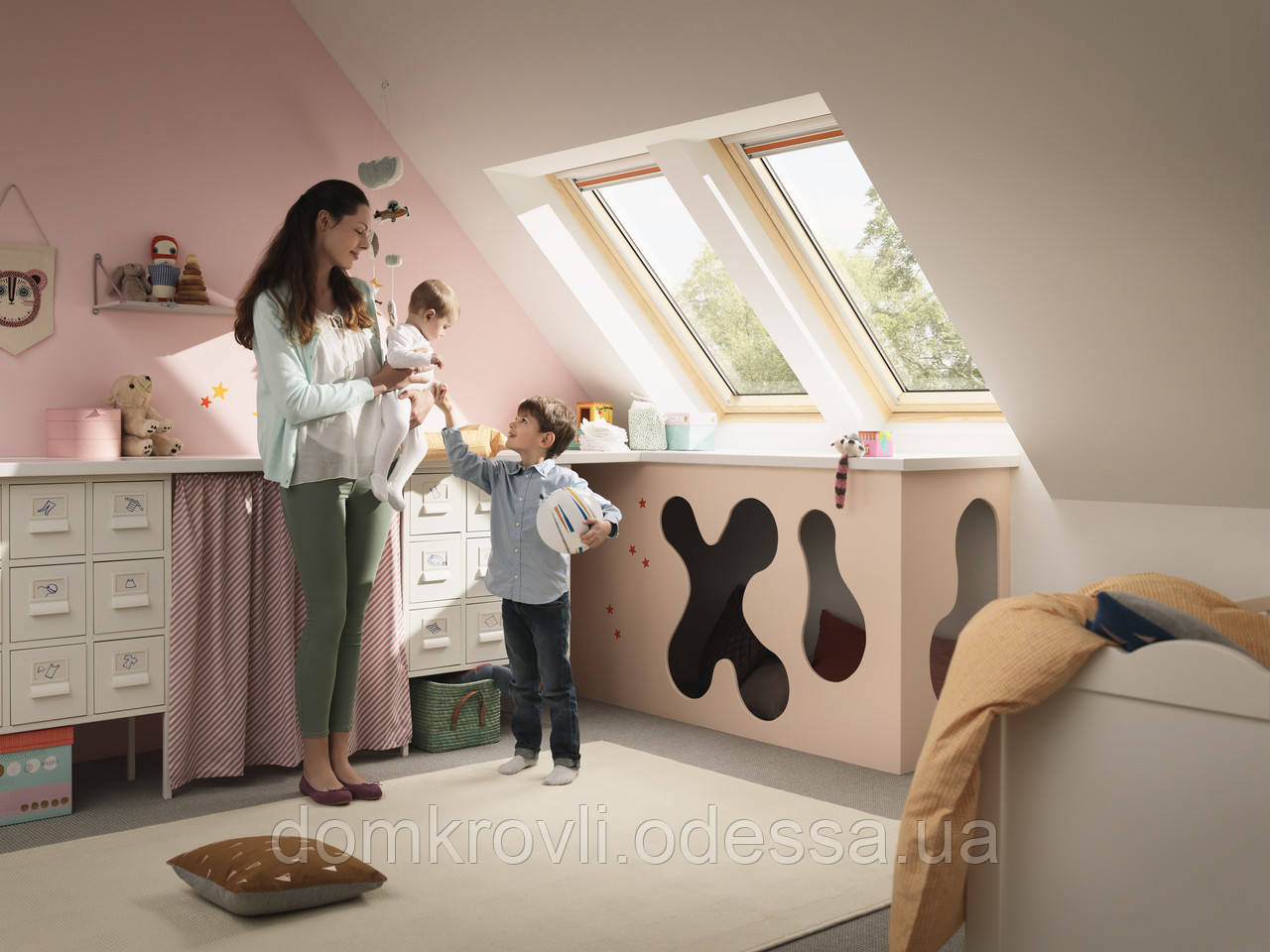 Мансардное окно двухкамерное VELUX GLL 1061 (114х140см) ручка сверху/снизу. Дерево
Мансардное окно двухкамерное VELUX GLL 1061 (114х140см) ручка сверху/снизу. Дерево