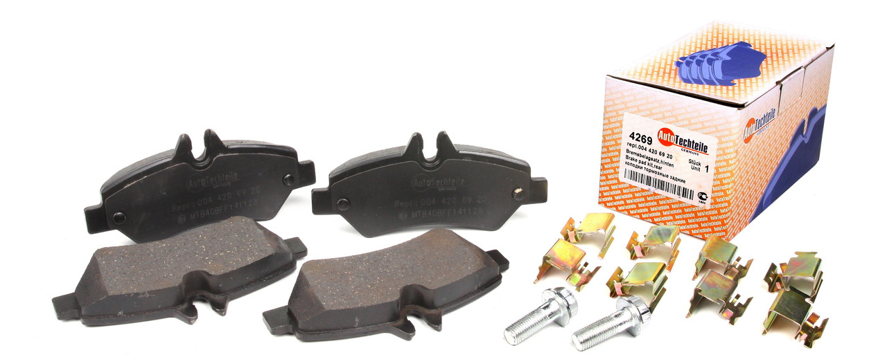 Колодки тормозные задние Sprinter 209-319 / Crafter 30-35 06- Autotechteile A4269 Германия
Колодки тормозные задние Sprinter 209-319 / Crafter 30-35 06- Autotechteile A4269 Германия