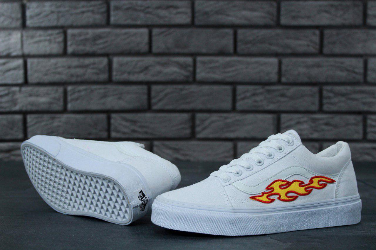 Кеды женские Vans Old Skool белые с принтом, Ванс Олд Скул, замша, хлопковый текстиль, код KD-11443.
Кеды женские Vans Old Skool белые с принтом, Ванс Олд Скул, замша, хлопковый текстиль, код KD-11443.