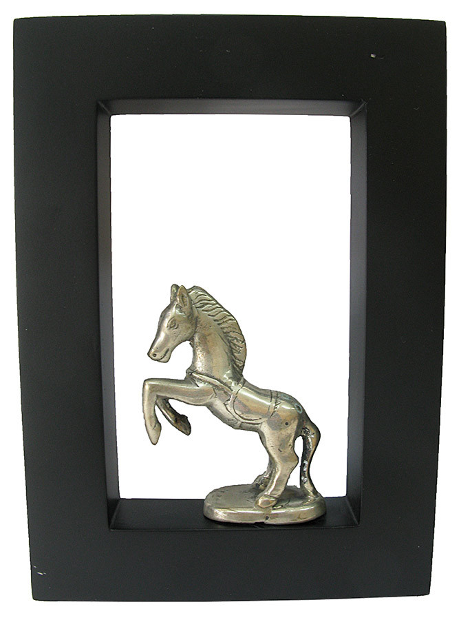 Картина с бронзовой фигурой Лошадь