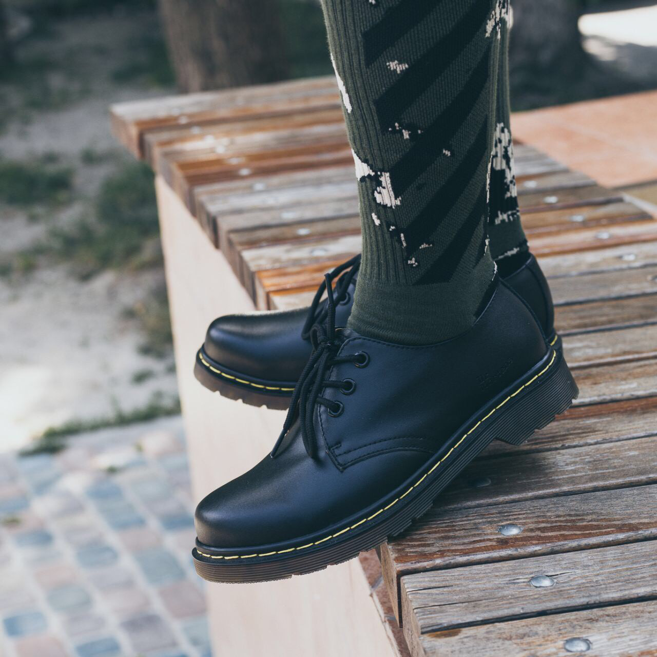 Туфли мужские черные натуральная кожа прошитые Хит 2018 Dr. Martens Мартинс 40, Черный
Туфли мужские черные натуральная кожа прошитые Хит 2018 Dr. Martens Мартинс 40, Черный