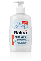 Гипоалергенное жидкое мыло Balea Arzt Seife Sensitive 