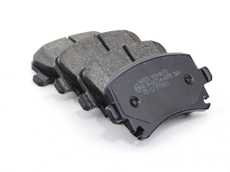 Тормозные колодки задние Audi A3 / Seat Leon / Skoda Octavia, Superb, Yeti / VW Golf VI, Scirocco
Тормозные колодки задние Audi A3 / Seat Leon / Skoda Octavia, Superb, Yeti / VW Golf VI, Scirocco