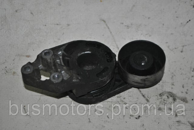 Натяжной механизм ремня генератора (ролик) VOLKSWAGEN Caddy-III (2.0 tdi, 1.6 tdi) (2004- ....) / 038903315e
Натяжной механизм ремня генератора (ролик) VOLKSWAGEN Caddy-III (2.0 tdi, 1.6 tdi) (2004- ....) / 038903315e