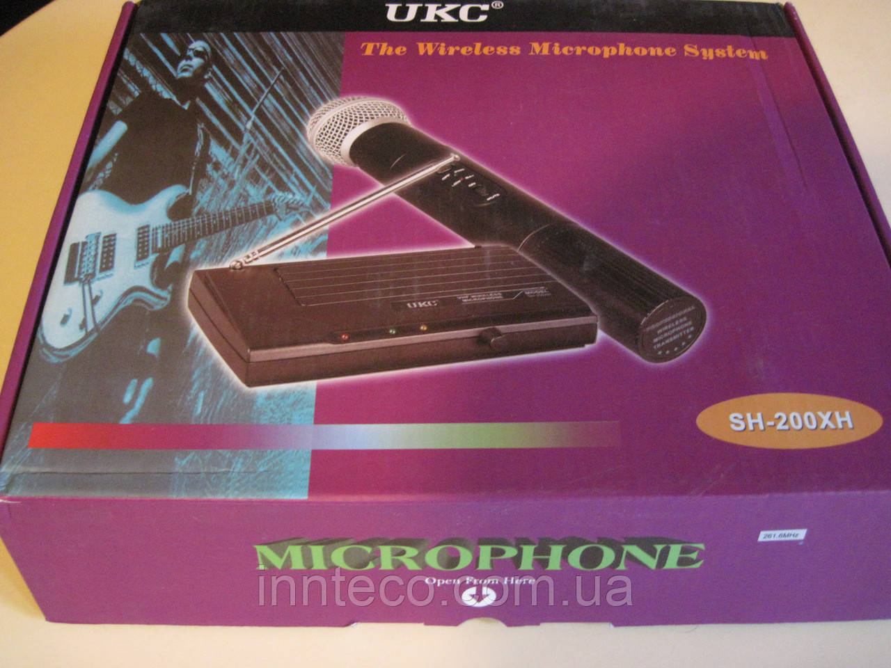 Профессиональный микрофон для вокала,караоке,проведения вечеринок UKC Shure DM SH 200 P
Профессиональный микрофон для вокала,караоке,проведения вечеринок UKC Shure DM SH 200 P