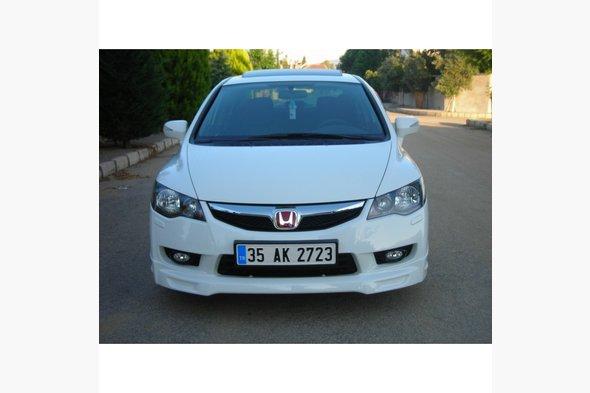 Накладка на передний бампер 2009-2011 (под покраску) Honda Civic Sedan VIII 2006-2011 гг.
Накладка на передний бампер 2009-2011 (под покраску) Honda Civic Sedan VIII 2006-2011 гг.