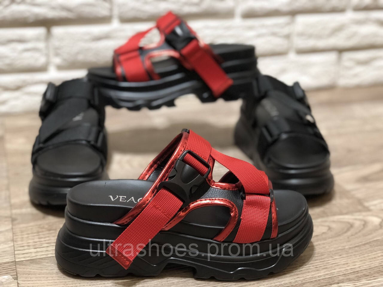 Шлёпанцы balenciaga женские на платформе. Женские шлёпки Balenciaga на платформе 37
Шлёпанцы balenciaga женские на платформе. Женские шлёпки Balenciaga на платформе 37