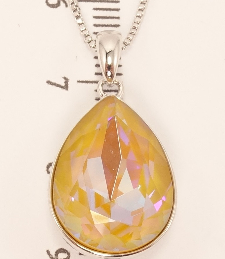 Кулон ХР Родий с кристаллами Swarovski на цепочке "Кристалл Peach Delite" длина 39-44см х 1мм
Кулон ХР Родий с кристаллами Swarovski на цепочке "Кристалл Peach Delite" длина 39-44см х 1мм