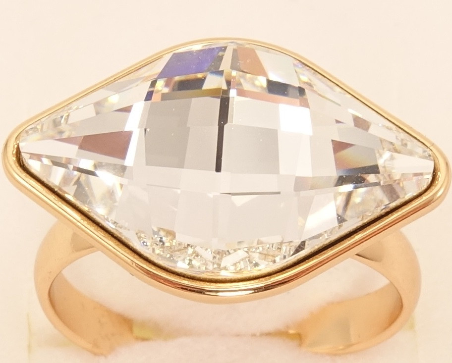 Кольцо ХР Позолота 18K с кристаллами Swarovski "Крупный Граненый Кристалл Clear" р.17-17.5 свободный размер
Кольцо ХР Позолота 18K с кристаллами Swarovski "Крупный Граненый Кристалл Clear" р.17-17.5 свободный размер