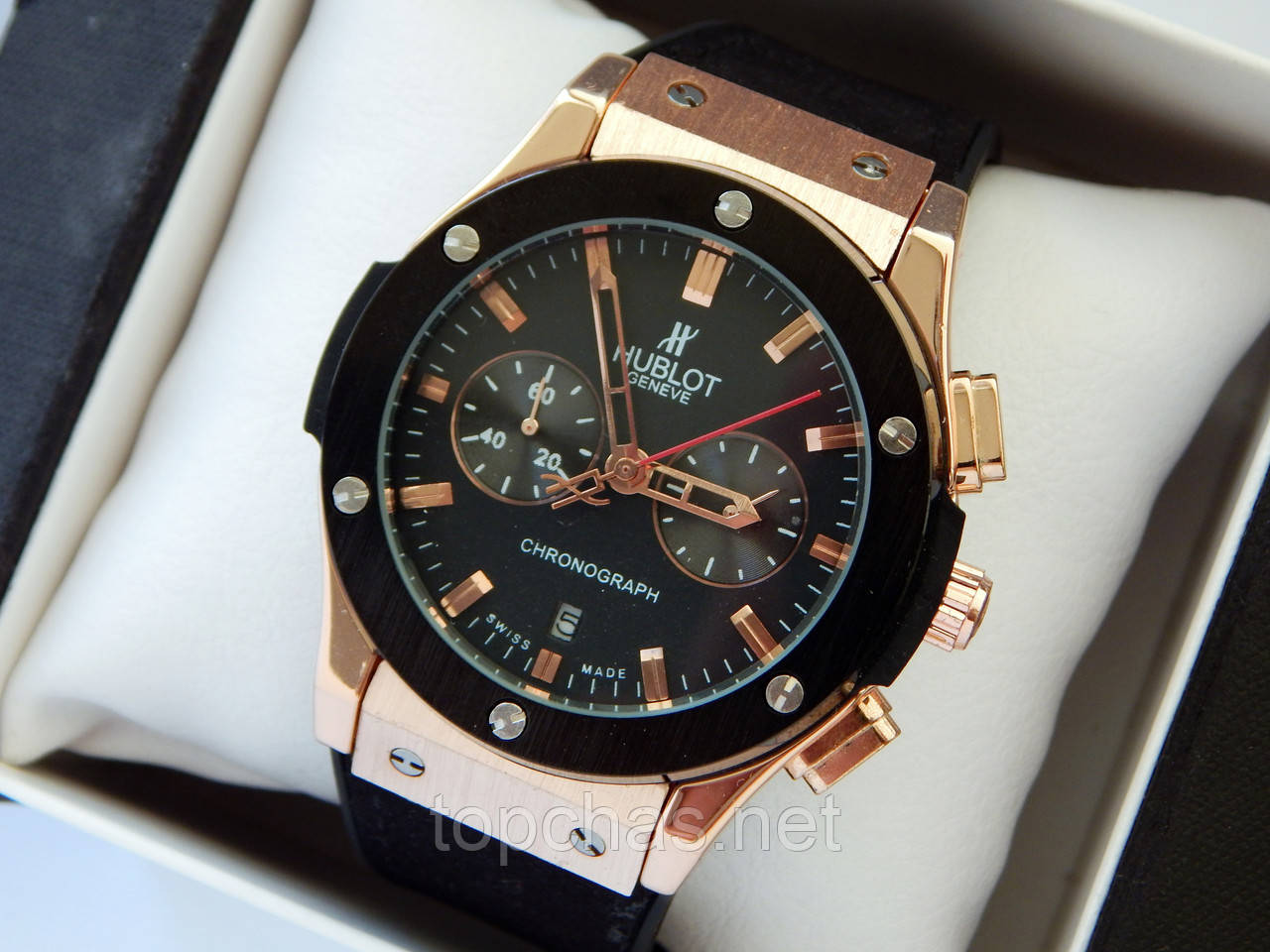 Мужские кварцевые наручные часы Hublot (Хаблот) Vendome - кварцевый хронограф, золотые с черным - код 1570
Мужские кварцевые наручные часы Hublot (Хаблот) Vendome - кварцевый хронограф, золотые с черным - код 1570
