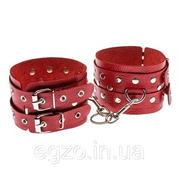 Оковы на ноги с металлическими заклепками "Leather Double Fix Leg Cuffs" red - Красные, Красный
Оковы на ноги с металлическими заклепками "Leather Double Fix Leg Cuffs" red - Красные, Красный