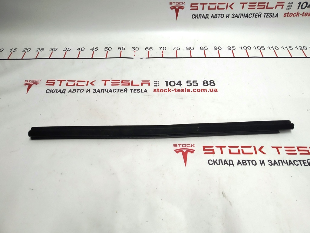 Зап. части для авто Tesla. Уплотнитель стекла внутренний двери передней правой Tesla model S, model S REST
Зап. части для авто Tesla. Уплотнитель стекла внутренний двери передней правой Tesla model S, model S REST