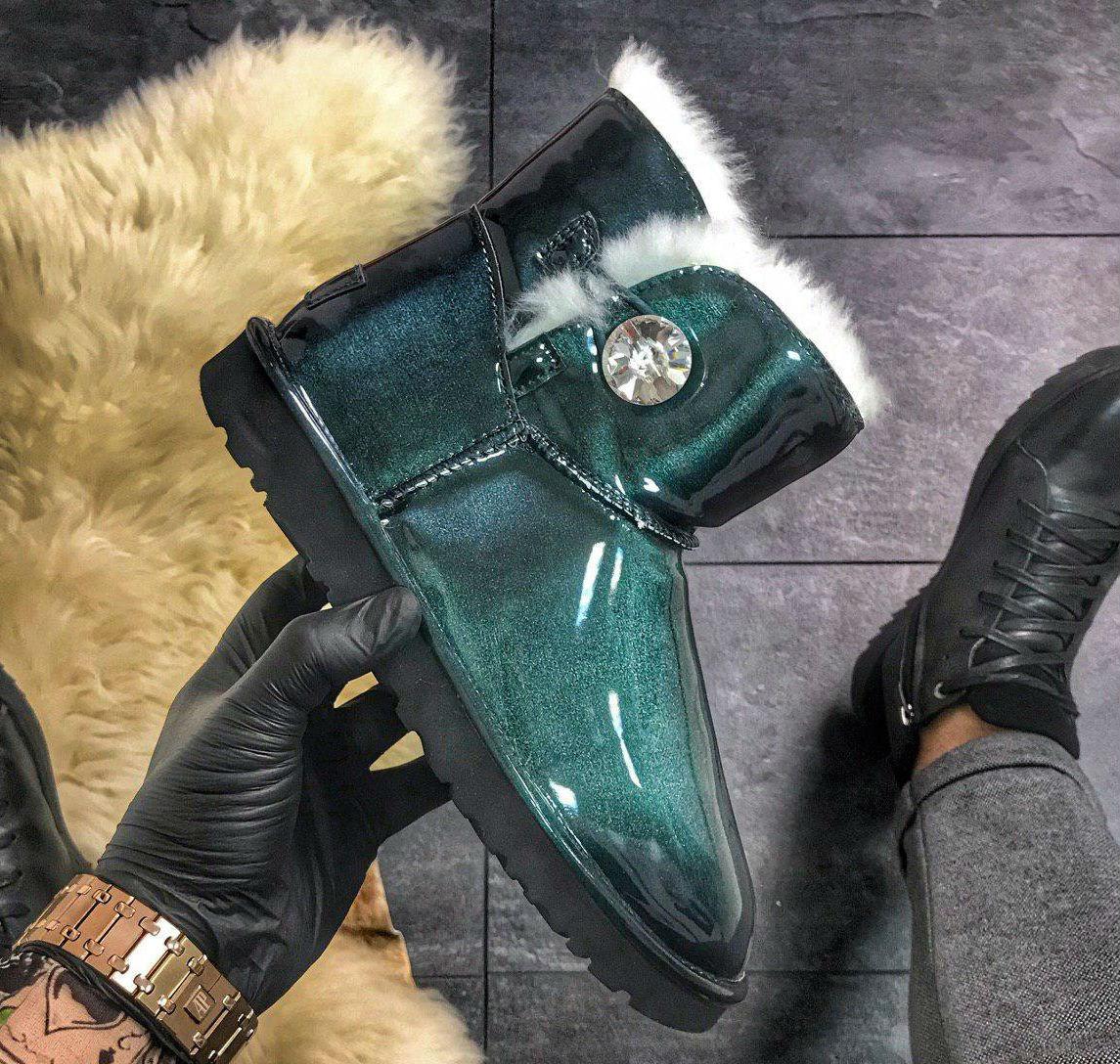 UGG Mini Bailey Button Bling Bright Green | лакированные; кожаные; зеленые; мини угги; с пуговицей 40eur - 25.5cm
UGG Mini Bailey Button Bling Bright Green | лакированные; кожаные; зеленые; мини угги; с пуговицей 40eur - 25.5cm