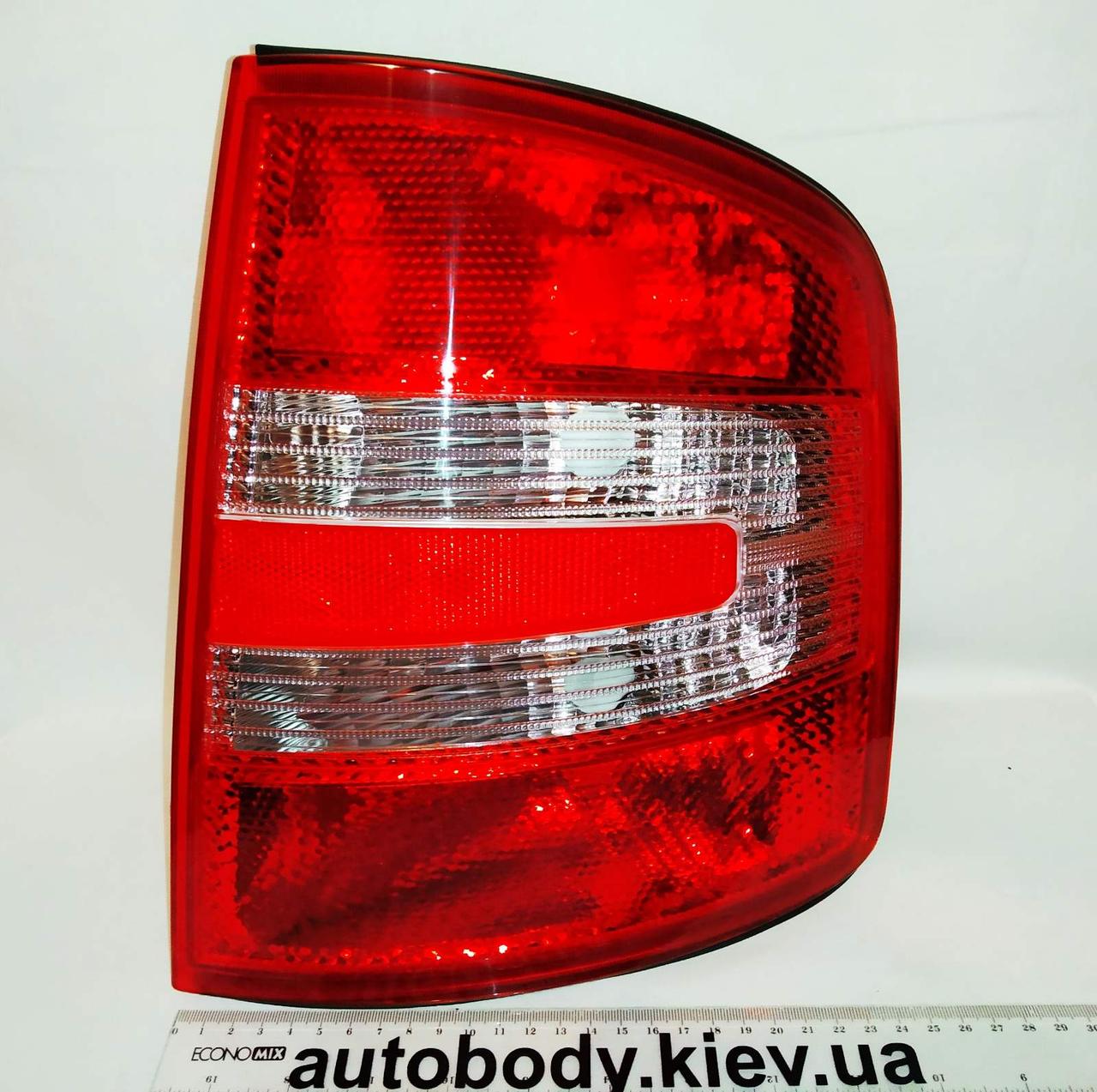 Правый задний фонарь Шкода Фабиа 05-07, кузов седан / KOMBI, без платы / SKODA FABIA (1999-2007)
Правый задний фонарь Шкода Фабиа 05-07, кузов седан / KOMBI, без платы / SKODA FABIA (1999-2007)