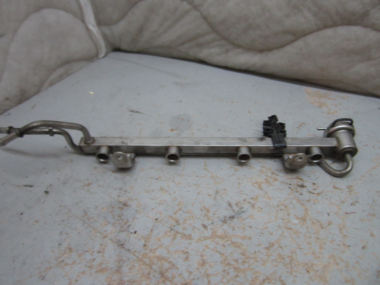 Топливная планка форсунок 06A133317E VW Seat Audi Skoda Octavia 1.8i (AGN) 1996-2009
Топливная планка форсунок 06A133317E VW Seat Audi Skoda Octavia 1.8i (AGN) 1996-2009