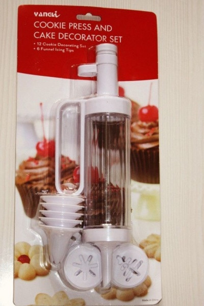 Шприц для печенья и насадки для декорирования Cookie Press and Cake Decorator Set, кондитерский шприц, Кондитерский шприц пистолет, пистолет
Шприц для печенья и насадки для декорирования Cookie Press and Cake Decorator Set, кондитерский шприц, Кондитерский шприц пистолет, пистолет