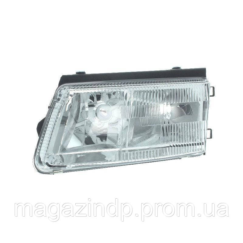 Фара передняя Volkswagen Passat B5 1996-2001 правая H7/H1, автом. регул. 441-1125R-LD-EM
Фара передняя Volkswagen Passat B5 1996-2001 правая H7/H1, автом. регул. 441-1125R-LD-EM
