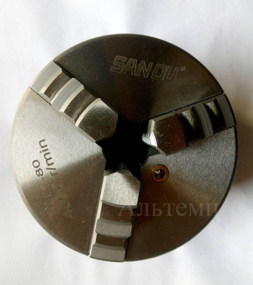 Патрон токарный 3-х-кулачковый самоцентрирующийся 160 mm (7100-0027) посадка на конус 4
Патрон токарный 3-х-кулачковый самоцентрирующийся 160 mm (7100-0027) посадка на конус 4
