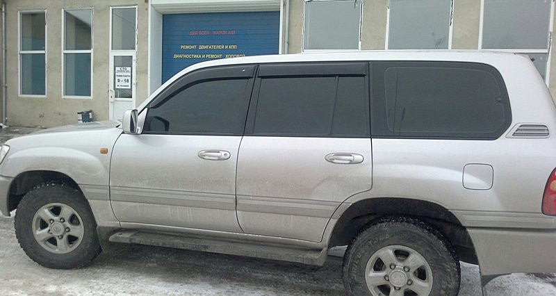Дефлекторы окон (ветровики) TOYOTA Land Cruiser 100 1998/Lexus LX (UZJ100) 1998-2001 "EuroStandart"
Дефлекторы окон (ветровики) TOYOTA Land Cruiser 100 1998/Lexus LX (UZJ100) 1998-2001 "EuroStandart"