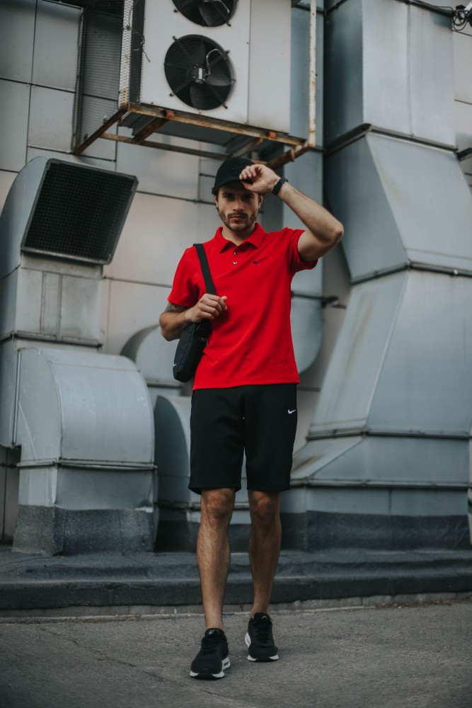 Костюм мужской Nike шорты , футболка красная + барсетка+ кепка (Nike черное лого) в подарок
Костюм мужской Nike шорты , футболка красная + барсетка+ кепка (Nike черное лого) в подарок
