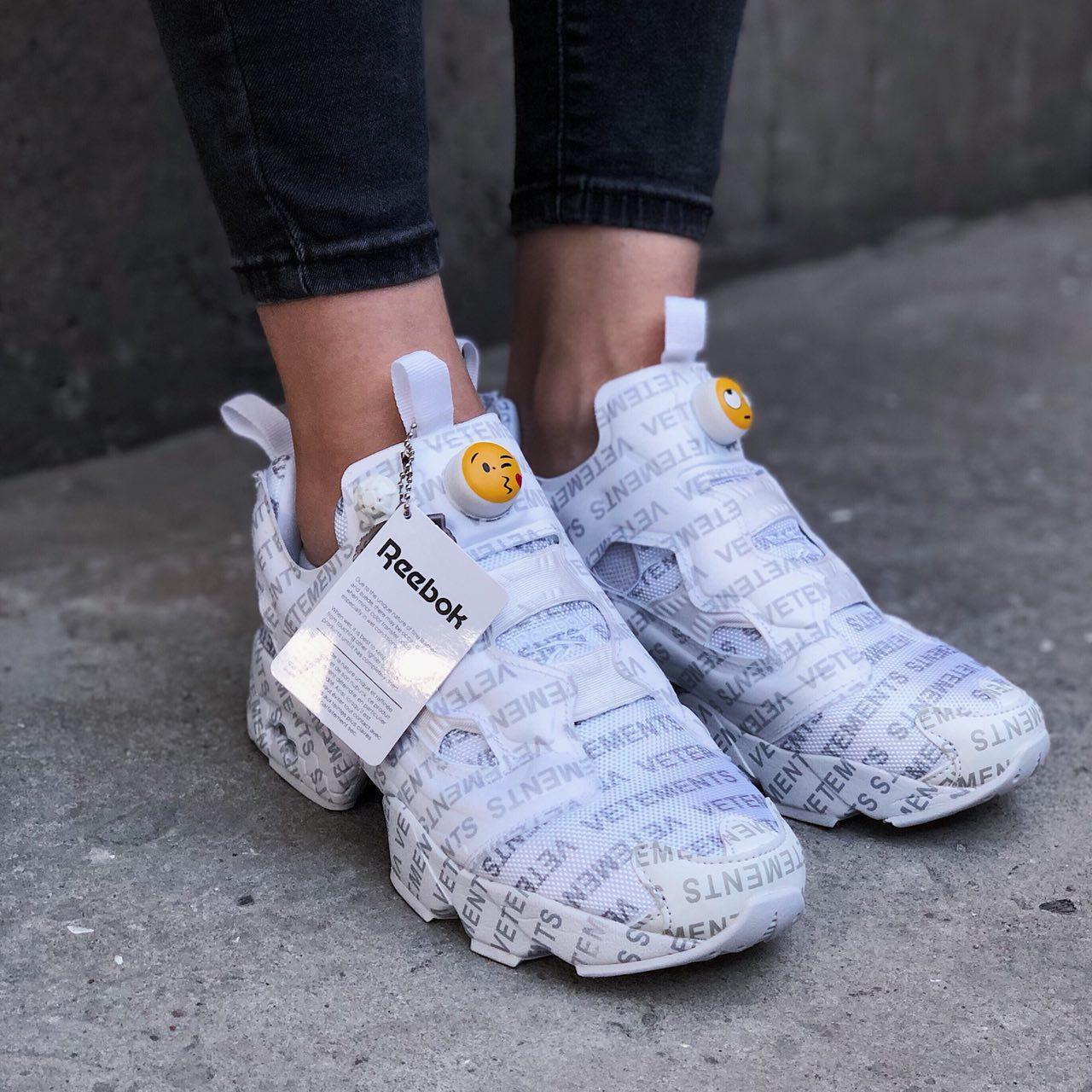 Женские кроссовки Reebok Insta Pump Fury x Vetements Emoji, кроссовки рибок инста памп фури ветементс эмодзи, Белый
Женские кроссовки Reebok Insta Pump Fury x Vetements Emoji, кроссовки рибок инста памп фури ветементс эмодзи, Белый