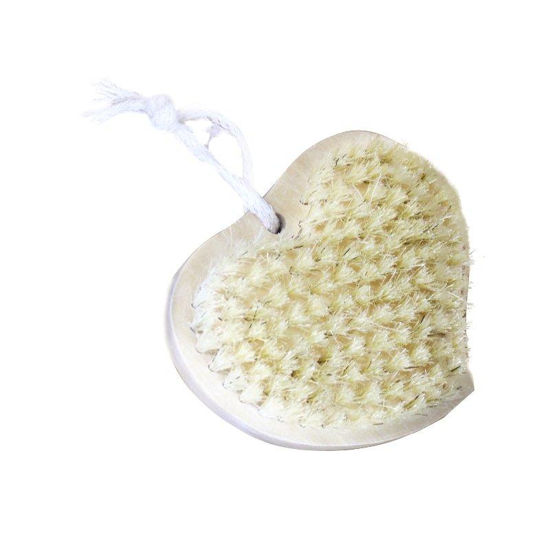 Щетка Bathlux банная с натуральным ворсом и массажером 9.5х8.2 см 90510 GM-11-132164, Бежевый
Щетка Bathlux банная с натуральным ворсом и массажером 9.5х8.2 см 90510 GM-11-132164, Бежевый
