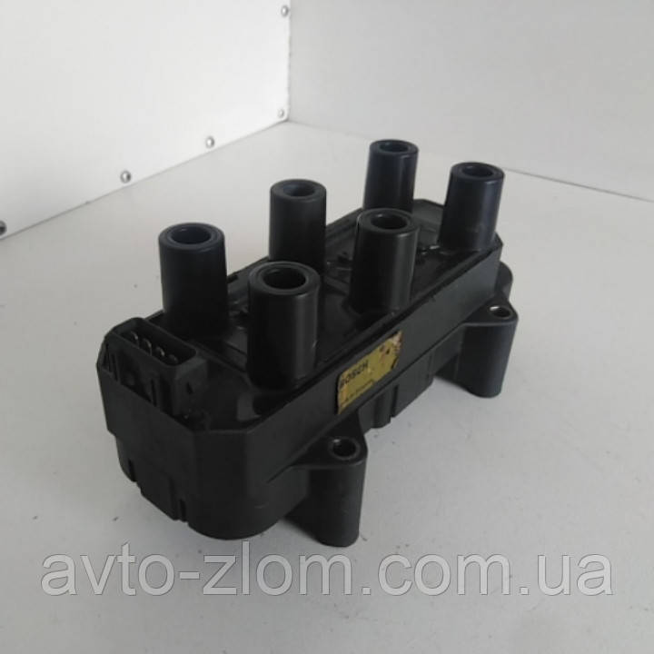 Катушка зажигания Opel Omega B, Vectra B, Опель Омега Б, Вектра Б 2,5 - 3,0 V6. 0221503010.
Катушка зажигания Opel Omega B, Vectra B, Опель Омега Б, Вектра Б 2,5 - 3,0 V6. 0221503010.