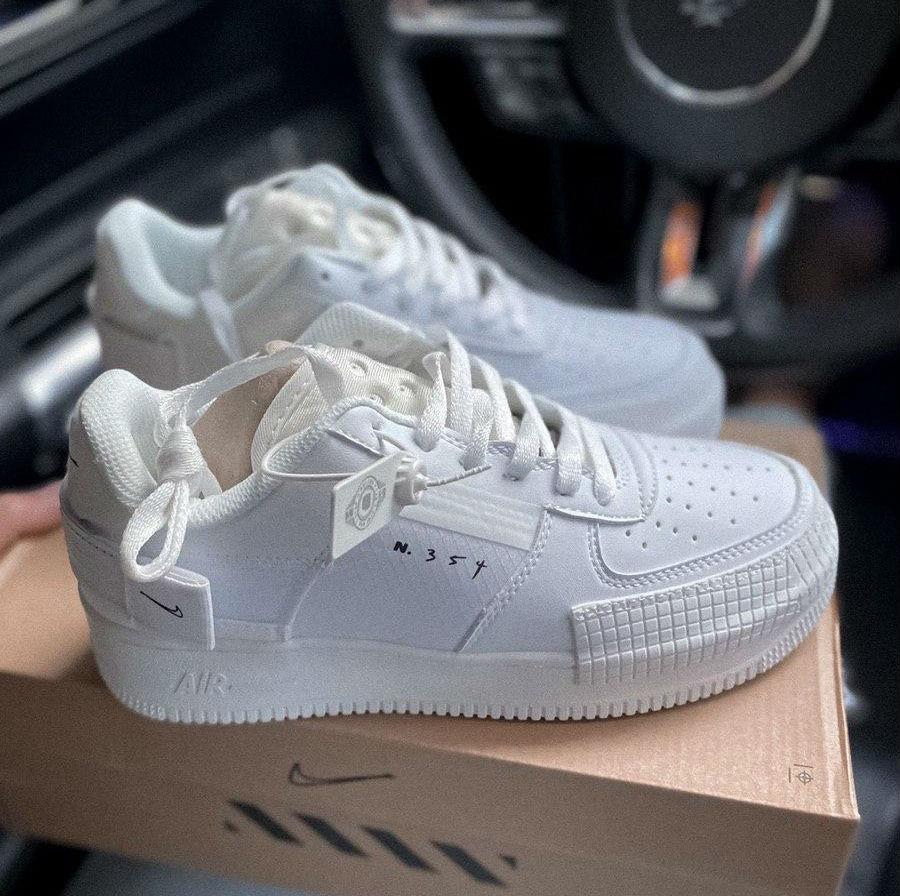 Nike Air Force 1 Type Royal White Blanc | кроссовки женские; кожаные; полностью белые осенние/весенние 39eur - 25.0cm, Белый
Nike Air Force 1 Type Royal White Blanc | кроссовки женские; кожаные; полностью белые осенние/весенние 39eur - 25.0cm, Белый