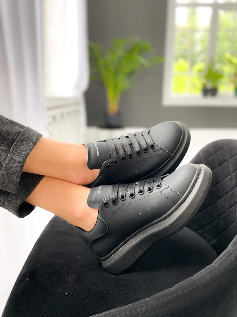 Кроссовки женские Alexander McQueen Black Metal Premium, Александр Маккуин, код KS-9905 36
Кроссовки женские Alexander McQueen Black Metal Premium, Александр Маккуин, код KS-9905 36