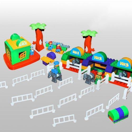 Детский игровой конструктор Doloni Toys Ипподром пластиковый, в ведре 119 деталей, Разноцветный
Детский игровой конструктор Doloni Toys Ипподром пластиковый, в ведре 119 деталей, Разноцветный