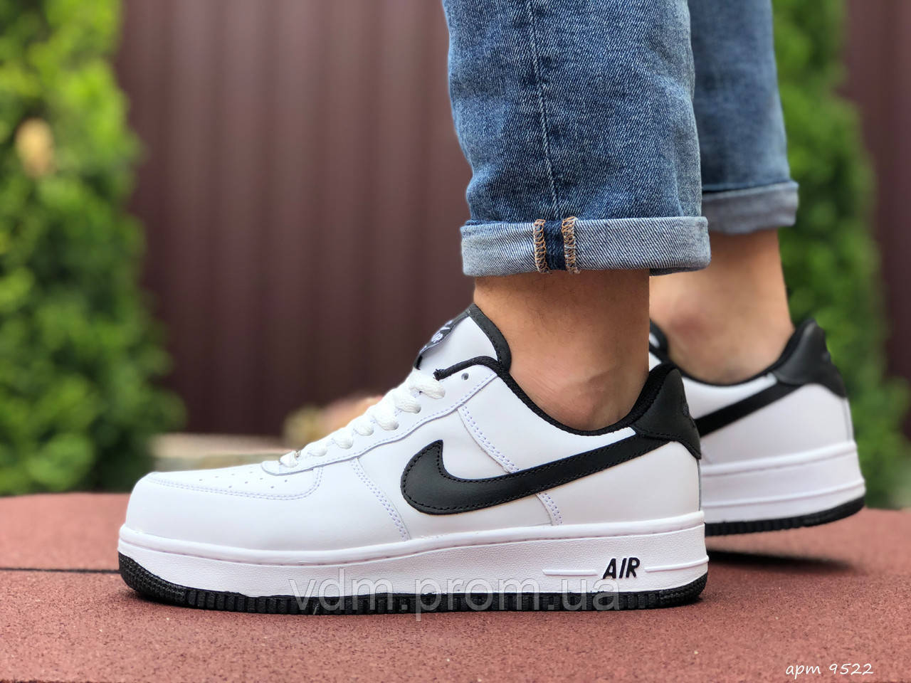 Кроссовки мужские Nike Air Force в стиле Найк Аер Форс, натуральная кожа, код SD-9522 . Белые с черным 45, Белый
Кроссовки мужские Nike Air Force в стиле Найк Аер Форс, натуральная кожа, код SD-9522 . Белые с черным 45, Белый