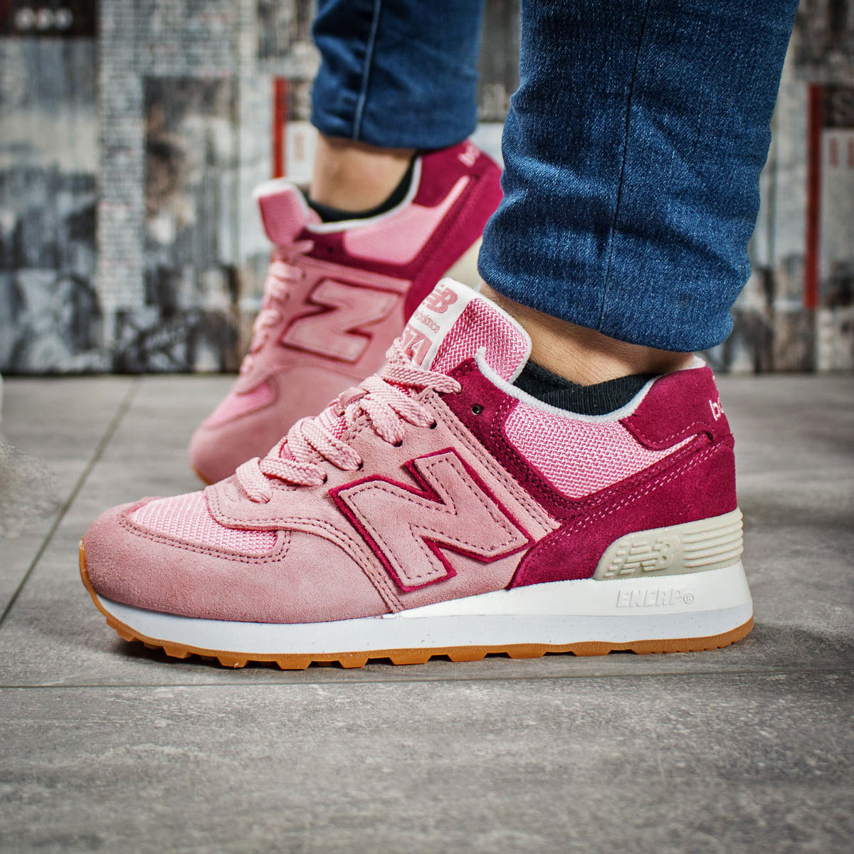 Кроссовки женские New Balance 574 в стиле Нью Баланс, замша, текстиль код DO-15717. Розовые
Кроссовки женские New Balance 574 в стиле Нью Баланс, замша, текстиль код DO-15717. Розовые