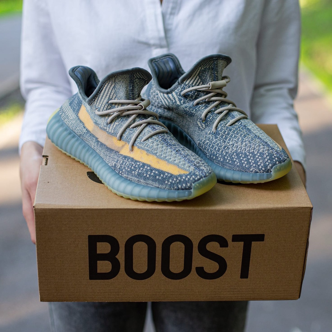Кроссовки женские Adidas Yeezy 350 v2 Israfil, АдиДас Изи Буст, код IN-491, Голубой
Кроссовки женские Adidas Yeezy 350 v2 Israfil, АдиДас Изи Буст, код IN-491, Голубой