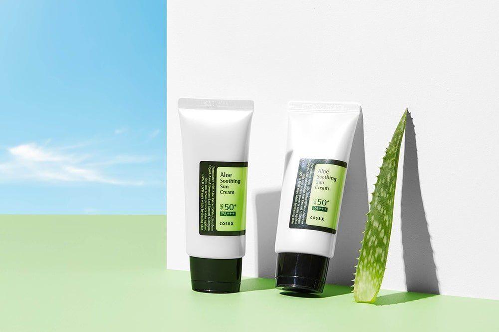 Солнцезащитный крем с экстрактом алое SPF50+ PA+++Cosrx Aloe soothing Sun cream, 50 мл
Солнцезащитный крем с экстрактом алое SPF50+ PA+++Cosrx Aloe soothing Sun cream, 50 мл
