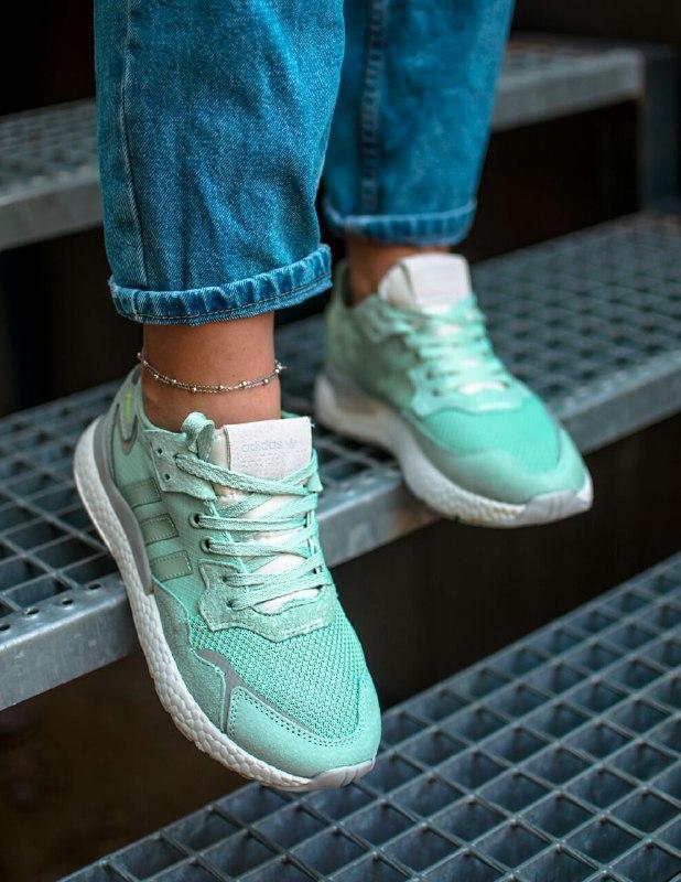 Кроссовки Женские Adidas Jogger/ Замша/Кросівки Адидас/ Текстиль р 36-41 39(25.0), Бирюзовый
Кроссовки Женские Adidas Jogger/ Замша/Кросівки Адидас/ Текстиль р 36-41 39(25.0), Бирюзовый