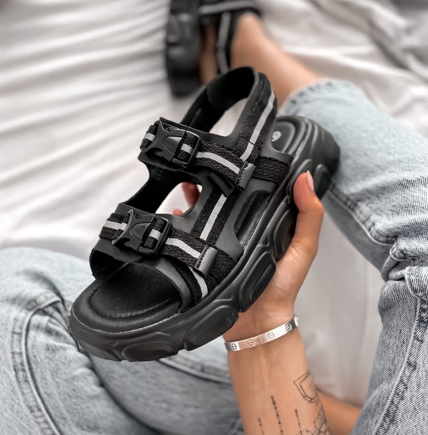 Sandal Black Reflective | сандалии / босоножки женские; летние; черные; рефлектив, Черный
Sandal Black Reflective | сандалии / босоножки женские; летние; черные; рефлектив, Черный