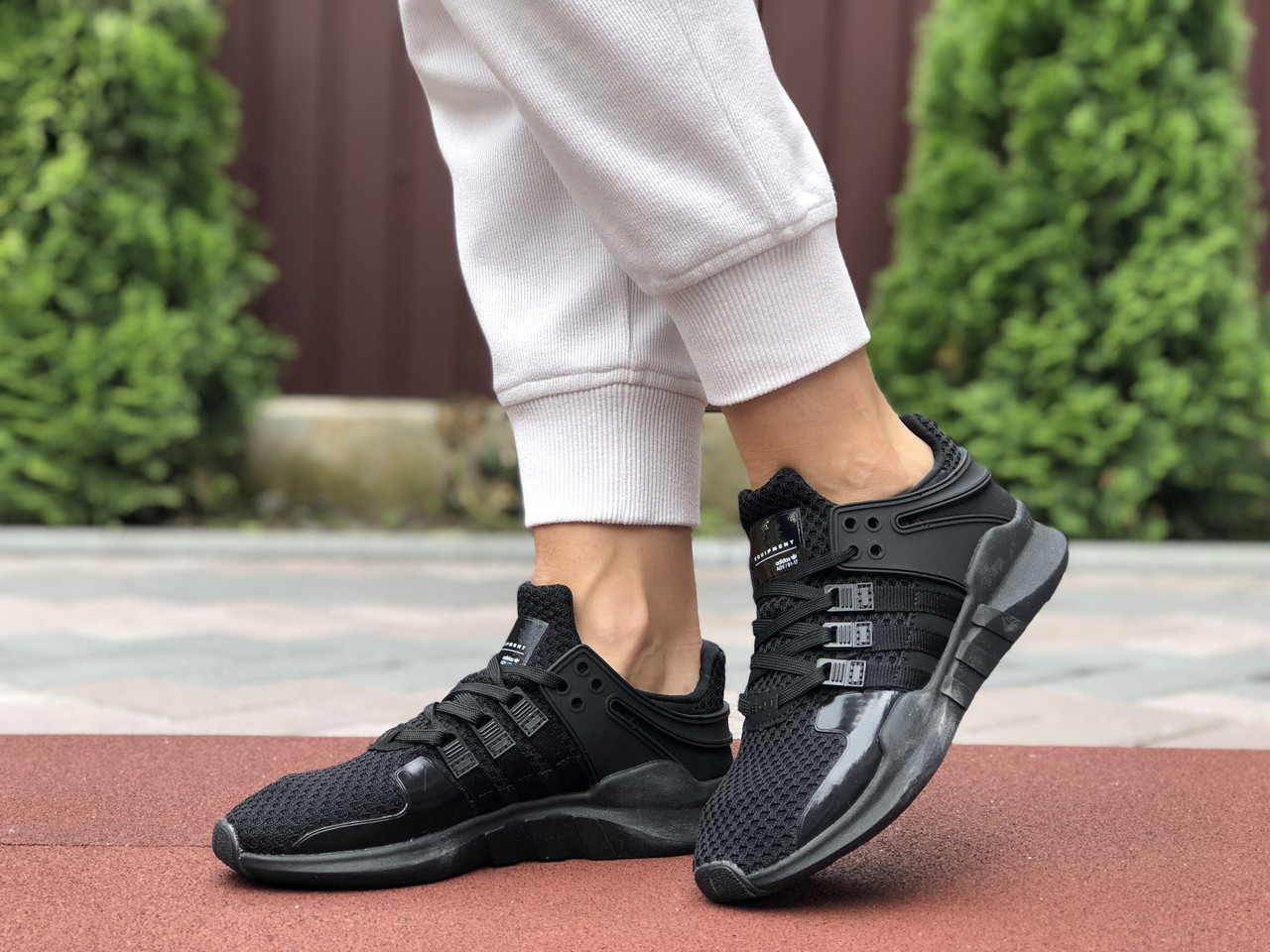 Кроссовки женские Adidas Equipment черные, Адидас Эквипмент, дышащий материал, прошиты. Код SD-9611 37
Кроссовки женские Adidas Equipment черные, Адидас Эквипмент, дышащий материал, прошиты. Код SD-9611 37