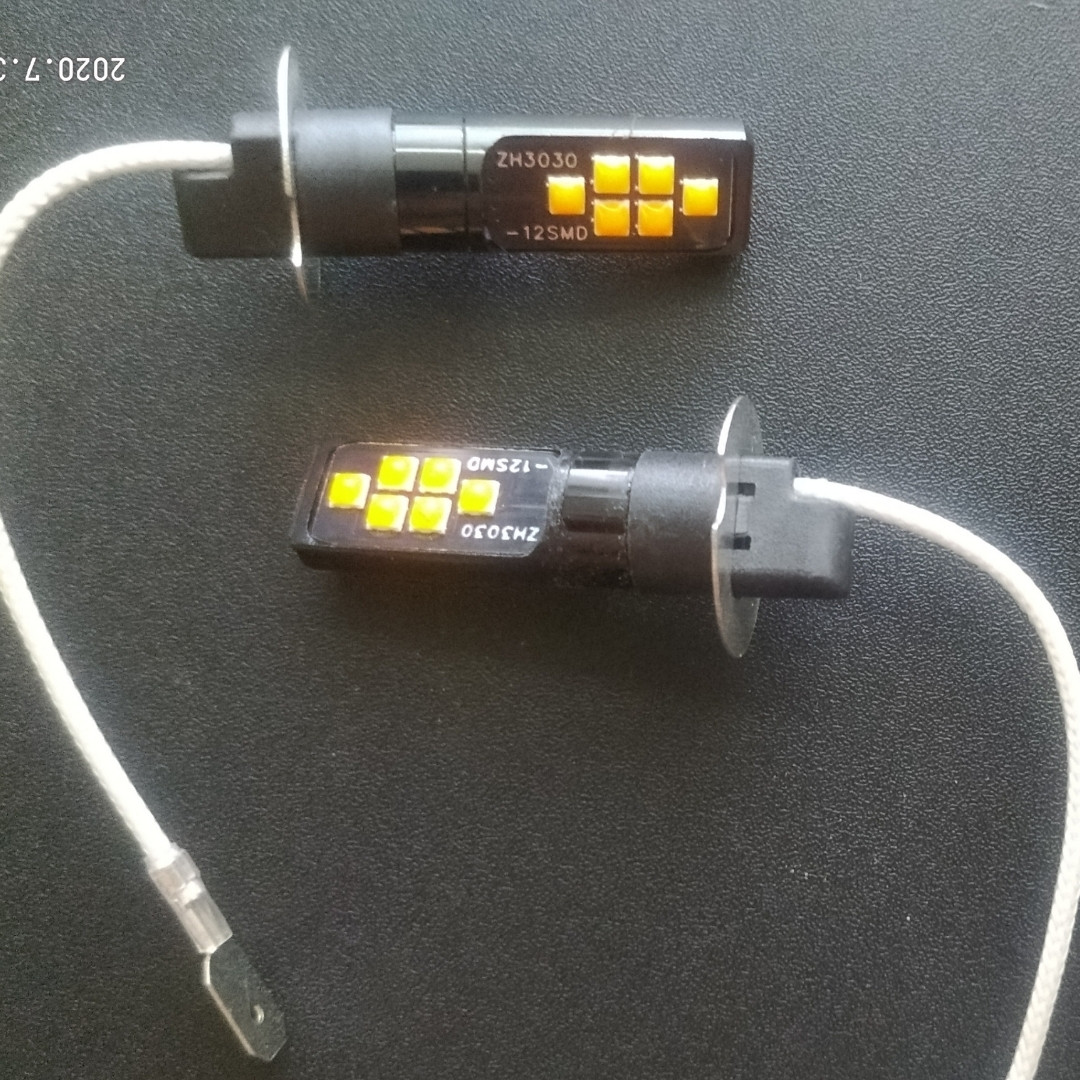 Цена за 1шт, Светодиодная лампа H3 желтая LED противотуманка Canbus 12SMD 3535/6Вт 12В , автолампа для птф, Желтый
Цена за 1шт, Светодиодная лампа H3 желтая LED противотуманка Canbus 12SMD 3535/6Вт 12В , автолампа для птф, Желтый