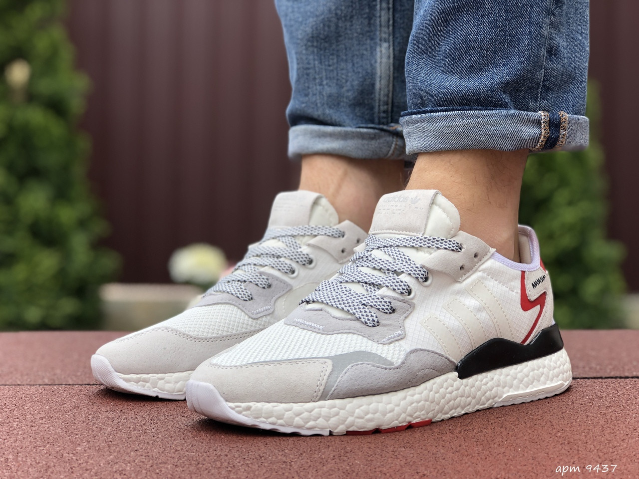 Кроссовки мужские в стиле 9437 Adidas Nite Jogger Boost 3M белые, В ассортименте
Кроссовки мужские в стиле 9437 Adidas Nite Jogger Boost 3M белые, В ассортименте