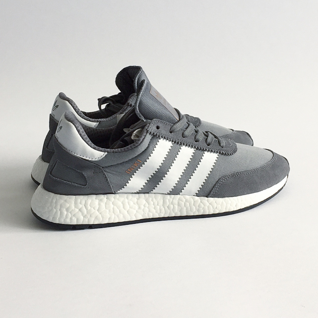 Кроссовки Adidas Iniki Runner серые (Мужские Адидас Иники Раннер весна/лето 41-44) 42
Кроссовки Adidas Iniki Runner серые (Мужские Адидас Иники Раннер весна/лето 41-44) 42