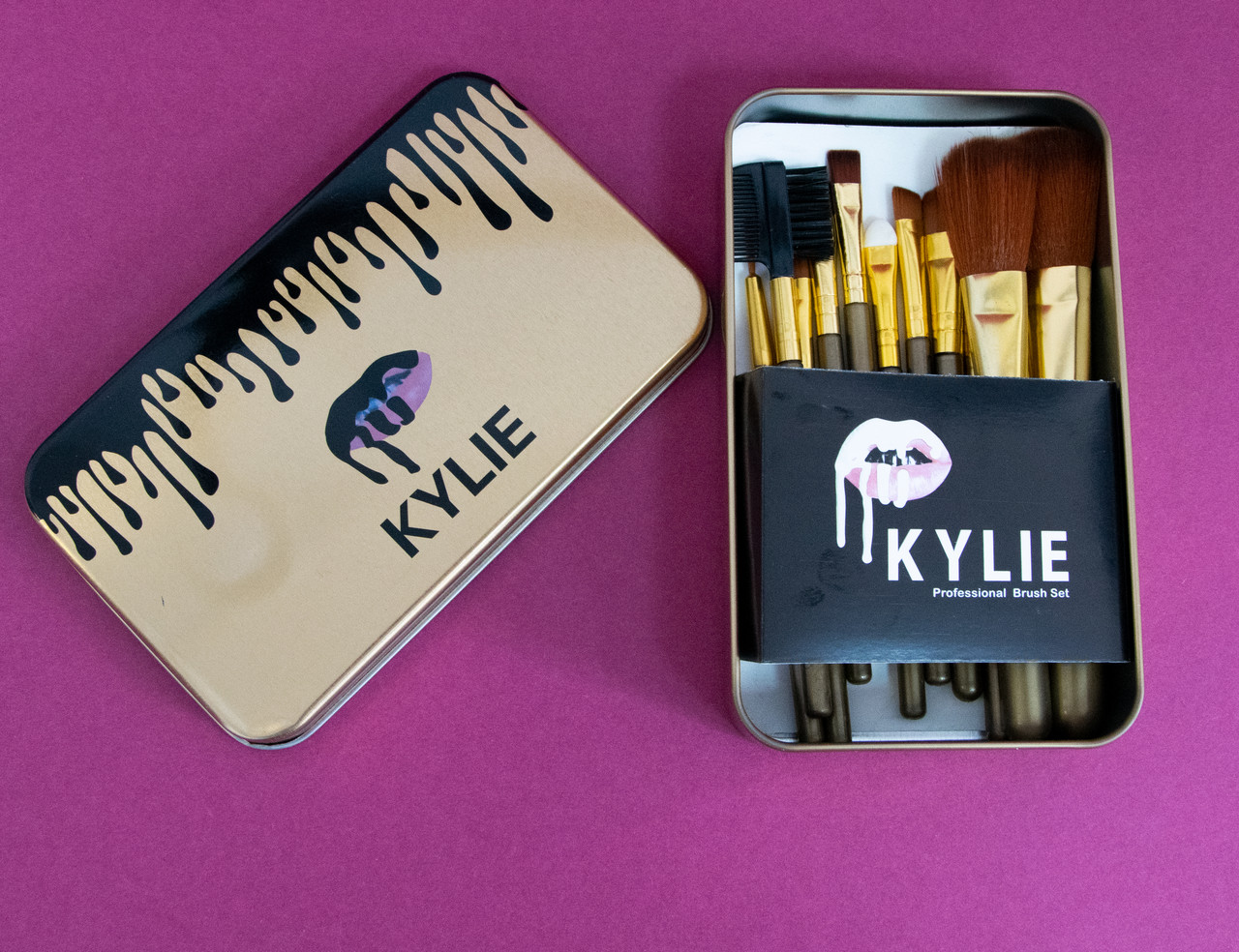 Набор кистей для макияжа 12 шт., золотые кисти Kylie для растушевки теней пудры тональной основы, Для лица, шеи, глаз, носа, полости рта, головы
Набор кистей для макияжа 12 шт., золотые кисти Kylie для растушевки теней пудры тональной основы, Для лица, шеи, глаз, носа, полости рта, головы