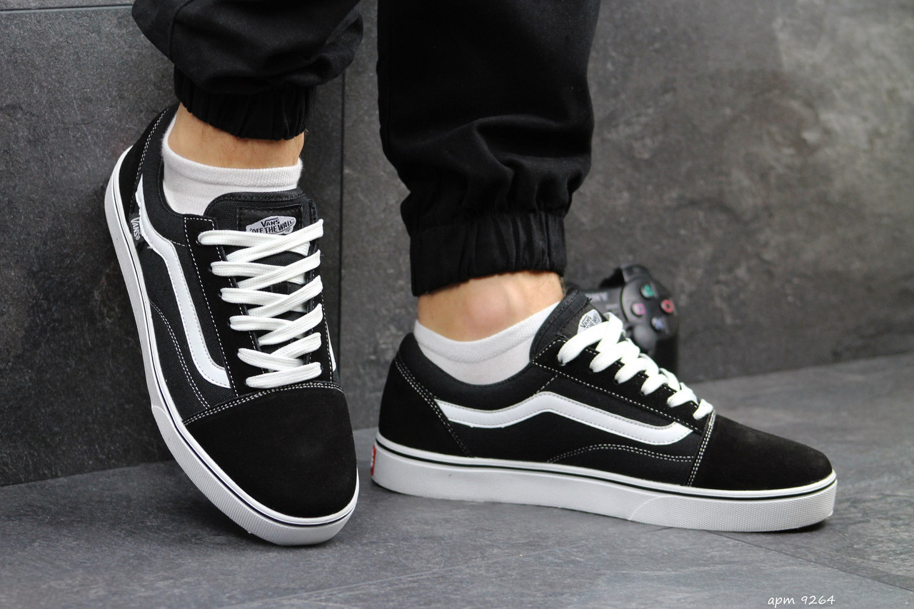 Кеды мужские Vans черные, Ванс, натуральная замша, прошиты. Код SD-9264 да, да, да, да, 42
Кеды мужские Vans черные, Ванс, натуральная замша, прошиты. Код SD-9264 да, да, да, да, 42