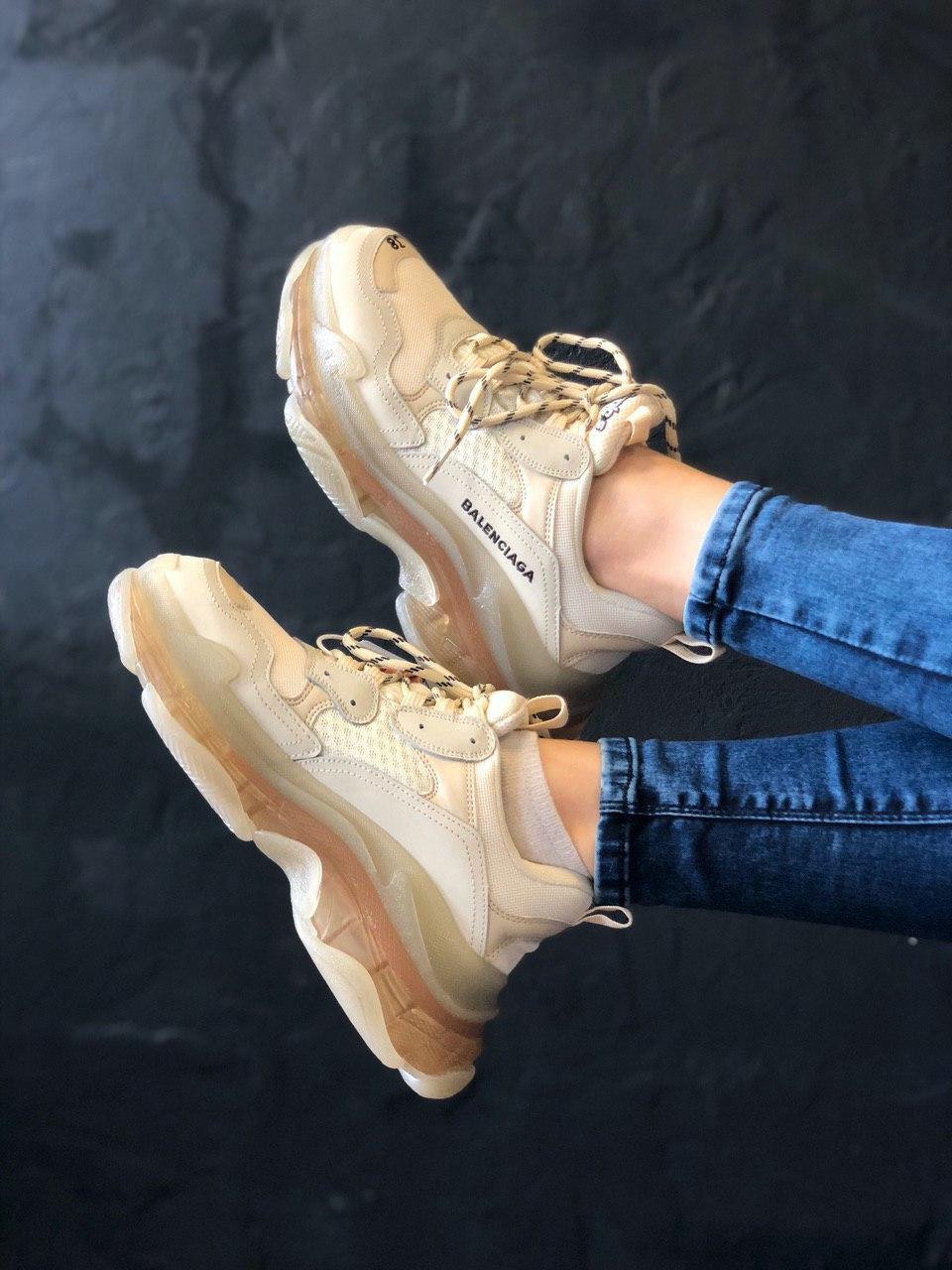 Кроссовки женские Balenciaga Triple S бежевые, Баленсиага Трипл С, код FL-3160 Да, Да, Да, 37
Кроссовки женские Balenciaga Triple S бежевые, Баленсиага Трипл С, код FL-3160 Да, Да, Да, 37