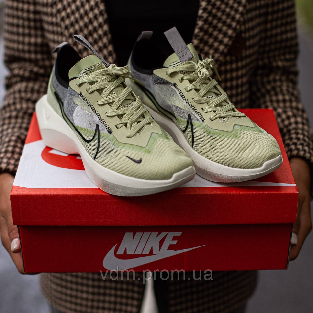 Кроссовки летние женские Nike Vista Lite в стиле Найк Виста Лайт, текстиль, код IN-524. Хаки 39
Кроссовки летние женские Nike Vista Lite в стиле Найк Виста Лайт, текстиль, код IN-524. Хаки 39