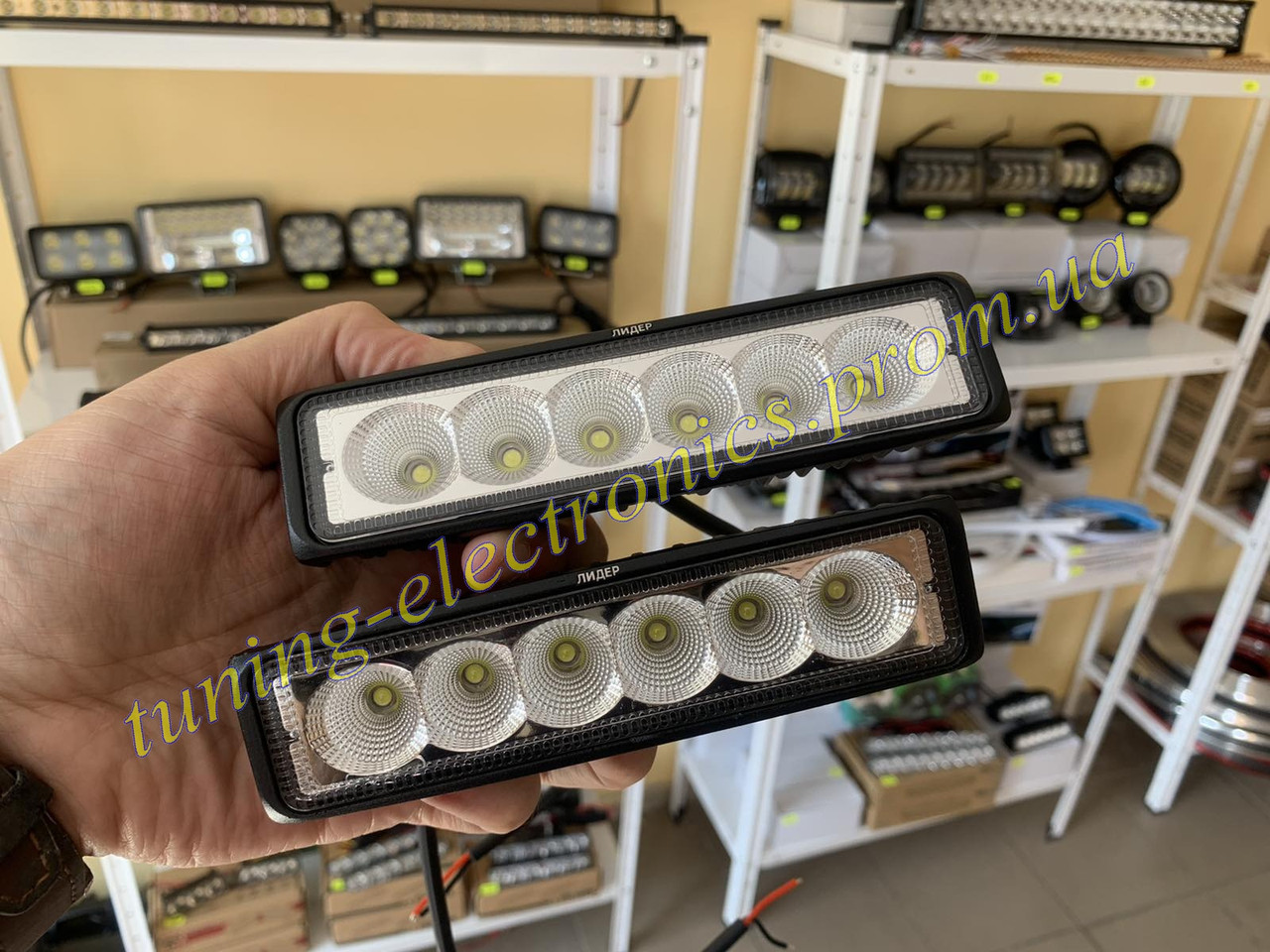 Дневные ходовые огни 18 Watt J-mini Светодиодная фара дополнительная дхо денні огні для авто/мото
Дневные ходовые огни 18 Watt J-mini Светодиодная фара дополнительная дхо денні огні для авто/мото