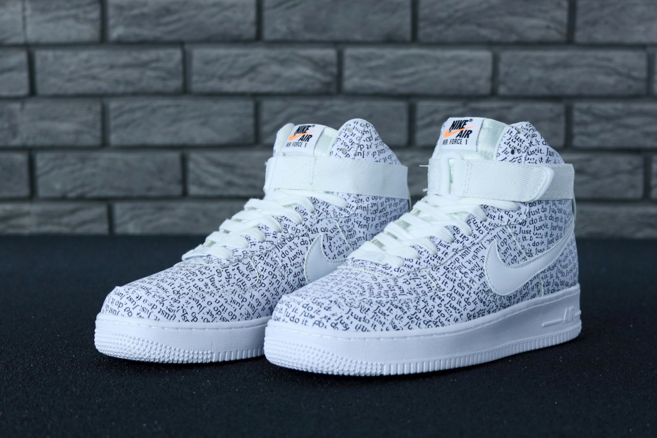 Кроссовки мужские в Nike Air Force 1 Low Just Do It в стиле Найк Аер Форс Джаст Ду Ит код KD-11711. Белые
Кроссовки мужские в Nike Air Force 1 Low Just Do It в стиле Найк Аер Форс Джаст Ду Ит код KD-11711. Белые