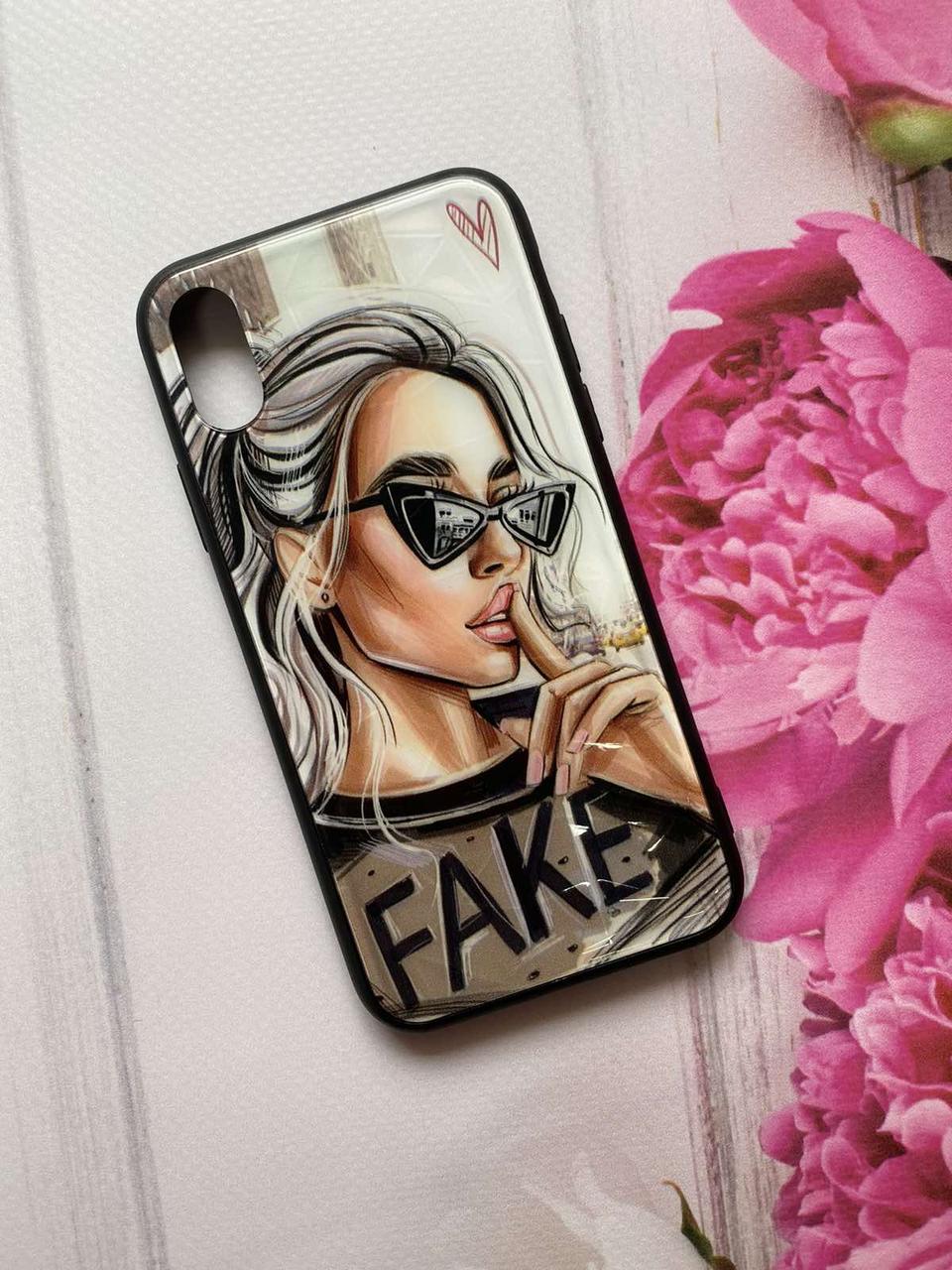 Силиконовый глянцевый чехол "Стеклянные ромбы" для Aplle iPhone X Девушка в очках, Бежевый
Силиконовый глянцевый чехол "Стеклянные ромбы" для Aplle iPhone X Девушка в очках, Бежевый