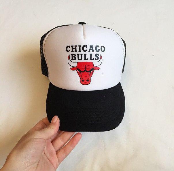 Мужская кепка Чикаго буллс, спортивная кепка Chicago Bulls, летняя кепка с сеткой, Черный
Мужская кепка Чикаго буллс, спортивная кепка Chicago Bulls, летняя кепка с сеткой, Черный